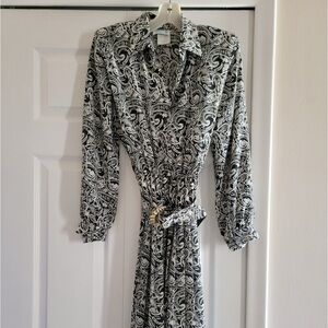 below knee parsley black and white dress